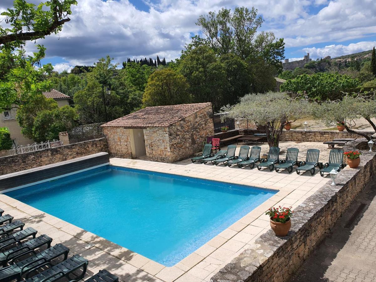 Logis Hotel Restaurant L'Escarbille Saint-Martin-dʼArdèche Exterior foto